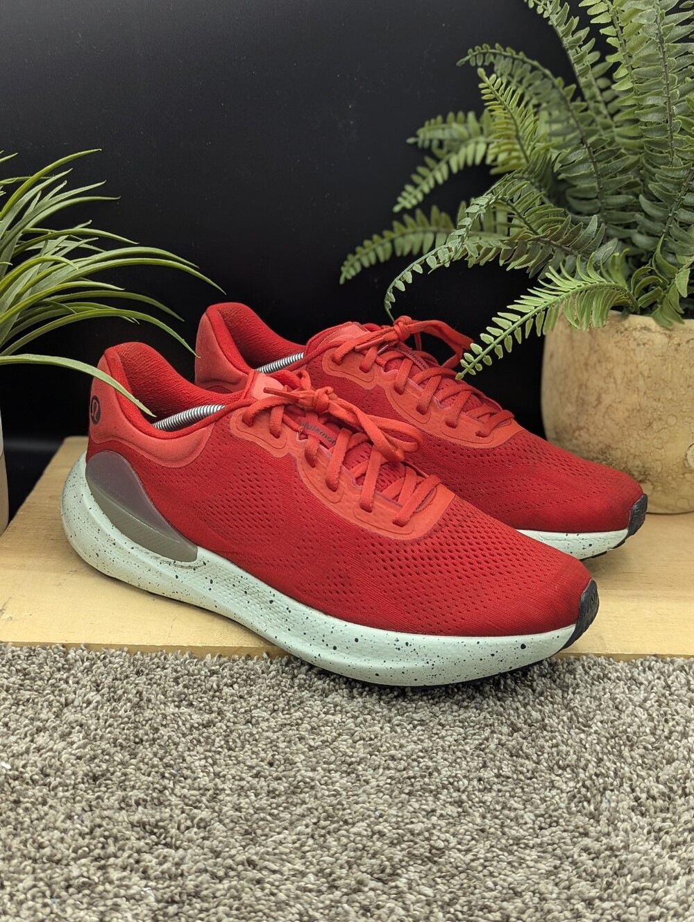 Lululemon Beyondfeel Men’s Size 12 Running Shoes Casual Comfort Walking Gym